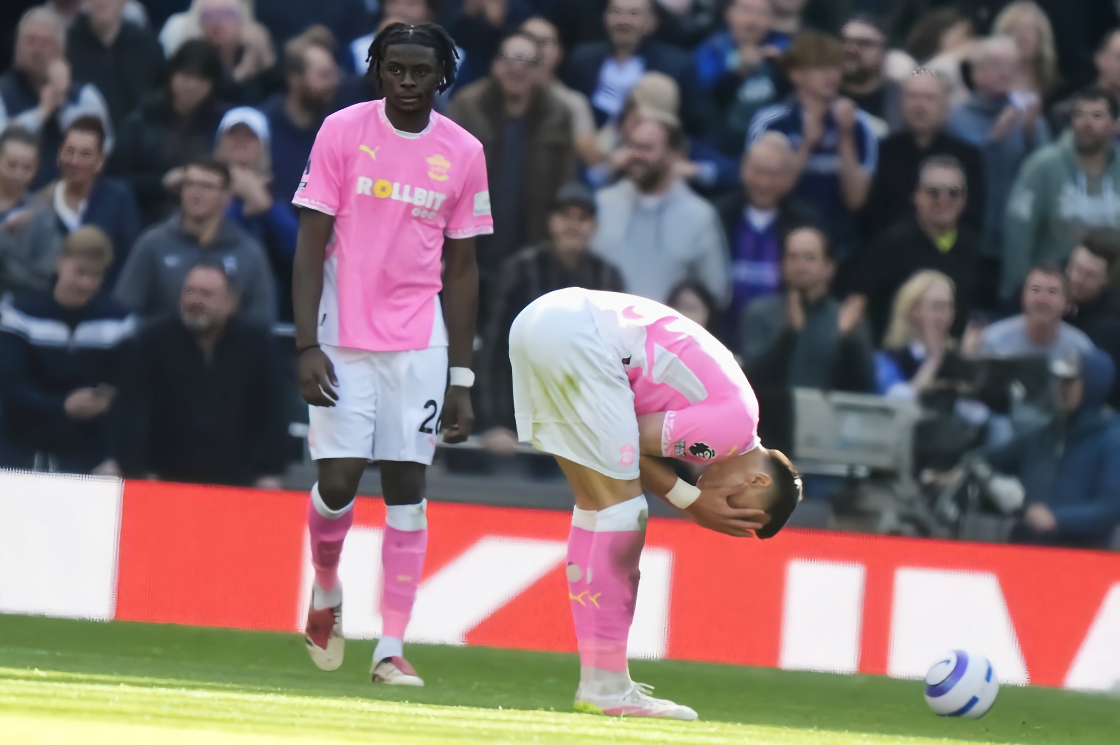 南安普顿主场失分，险些失去胜利的简单介绍