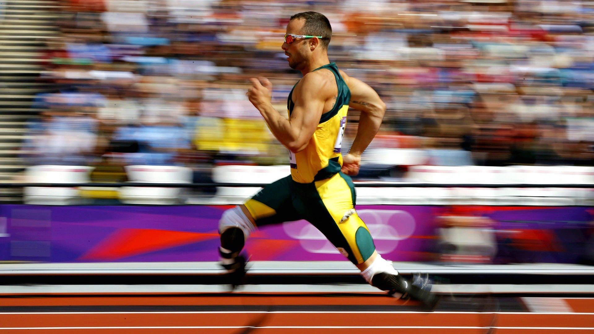 霍勒迪大场面先生发威,勇士强势拿下老鹰展现冠军底蕴